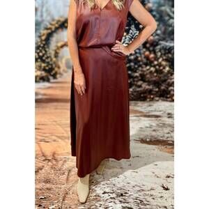NEW ANONYME depth maxi skirt in burgundy